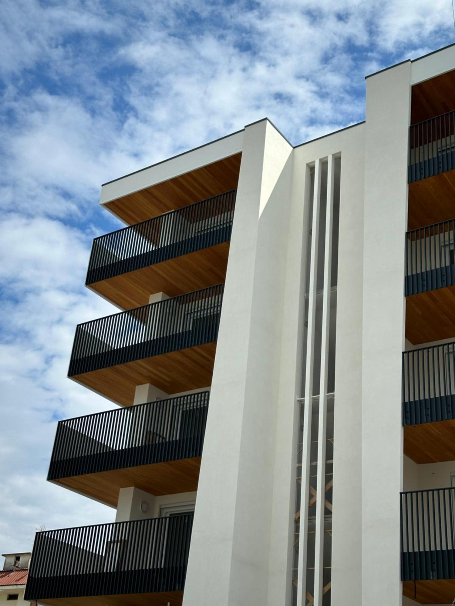 Beach Palace With Small Swimming Pool, Private Beach, Parking Lido di Jesolo Bagian luar foto